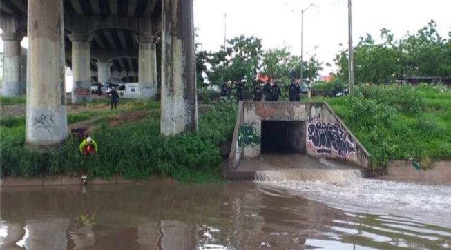 adulto mayor, corriente de agua, desaparecido