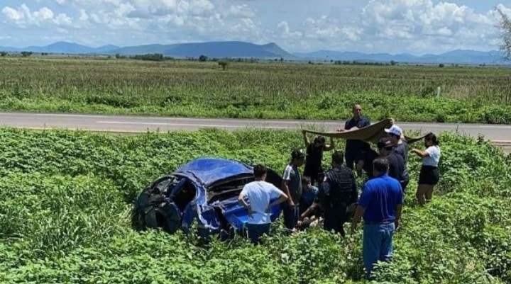 carretera, lesionados, Volcadura