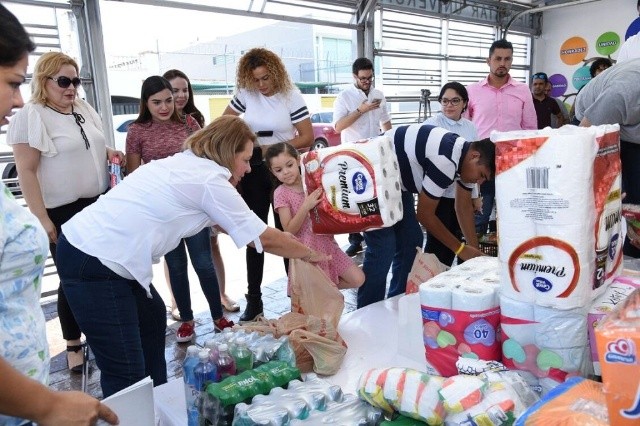 ayuda, centros acopio, Huracan, Nora