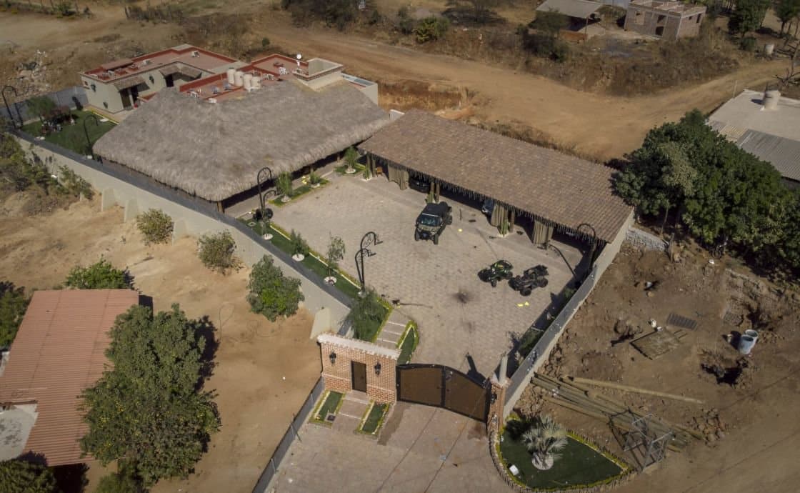 Mayiza, Mayo Zambada, Ovidio Guzmán