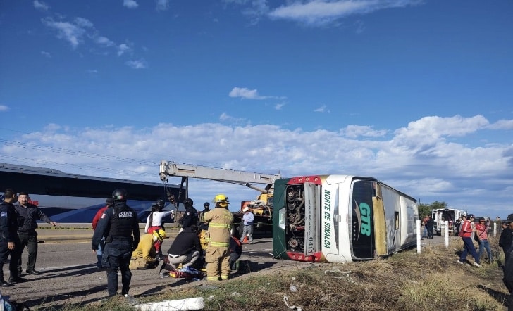 Chinitos Angostura, norte de Sinaloa, Volcadura