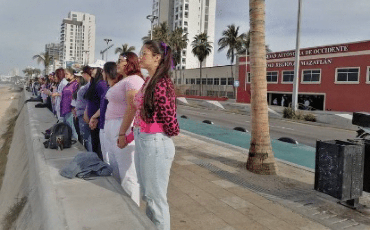 8M, Mazatlán, UAdeO