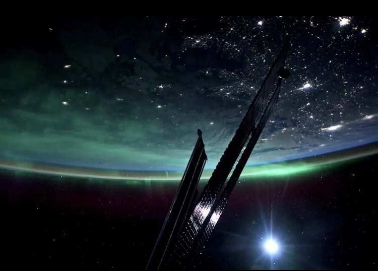 Nave extraterrestre, OVNIS, pentágono