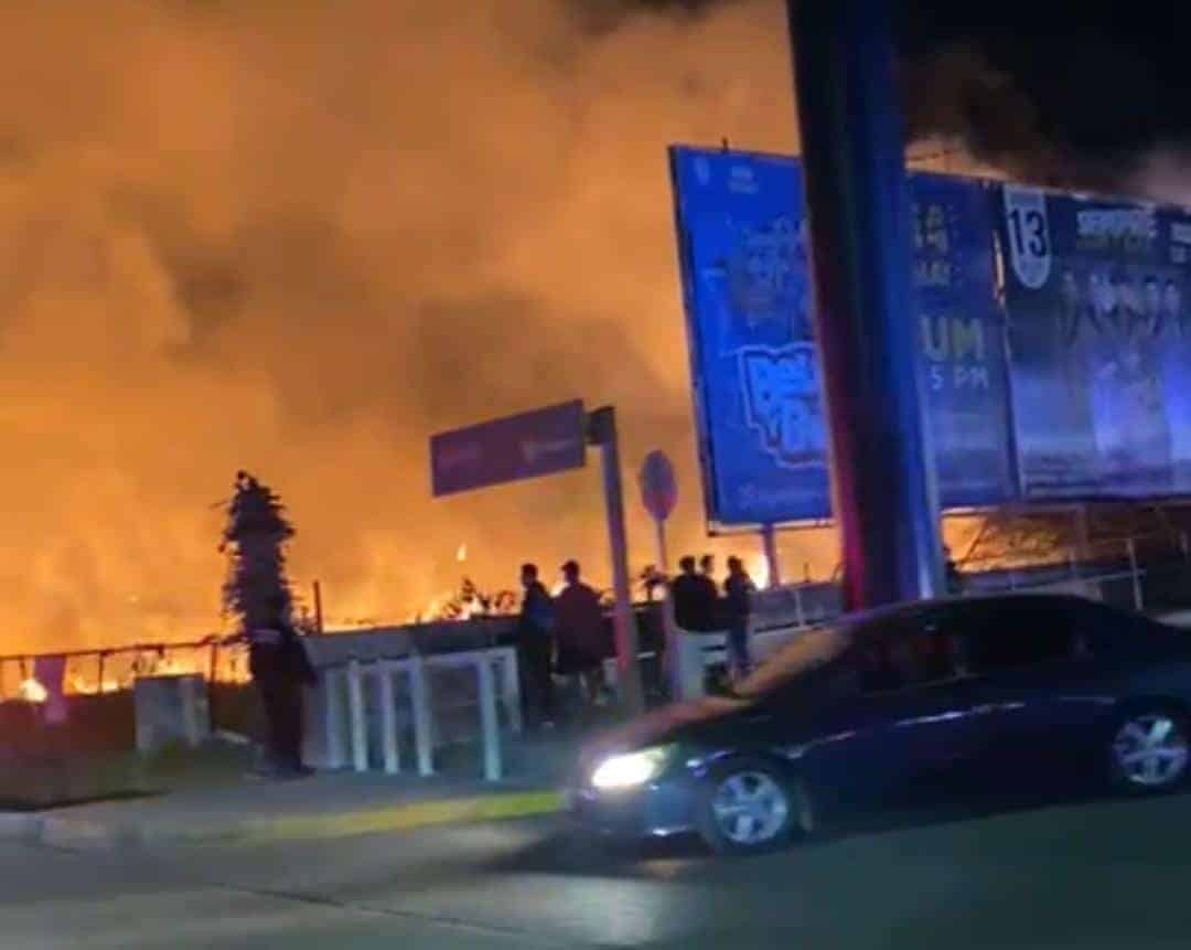 fuego, incendio, Los Mochis, plaza