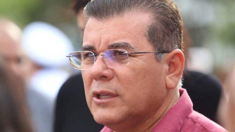 60 millones de pesos, Alcalde mazatlán