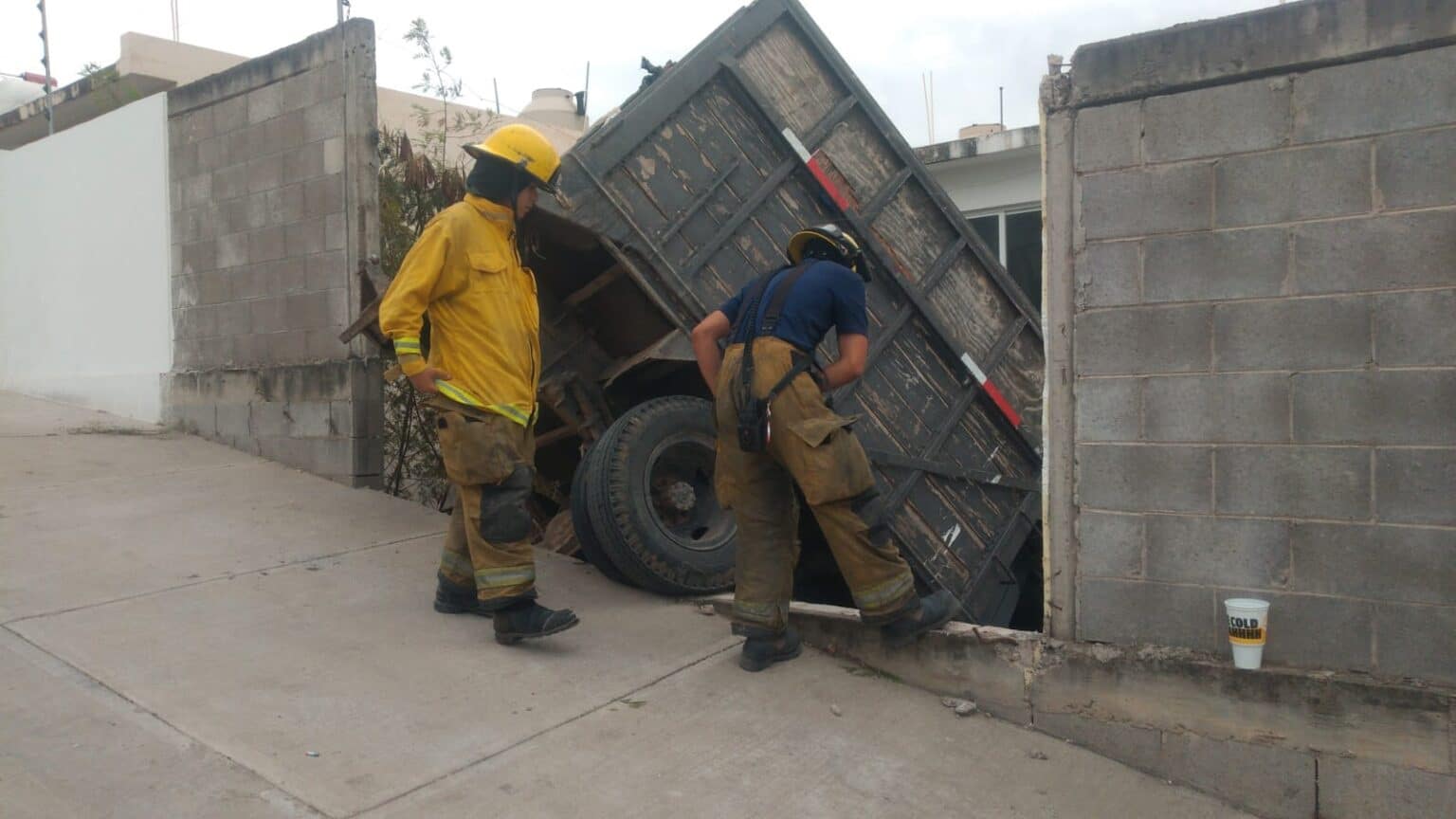 accidente, camioneta, impacto