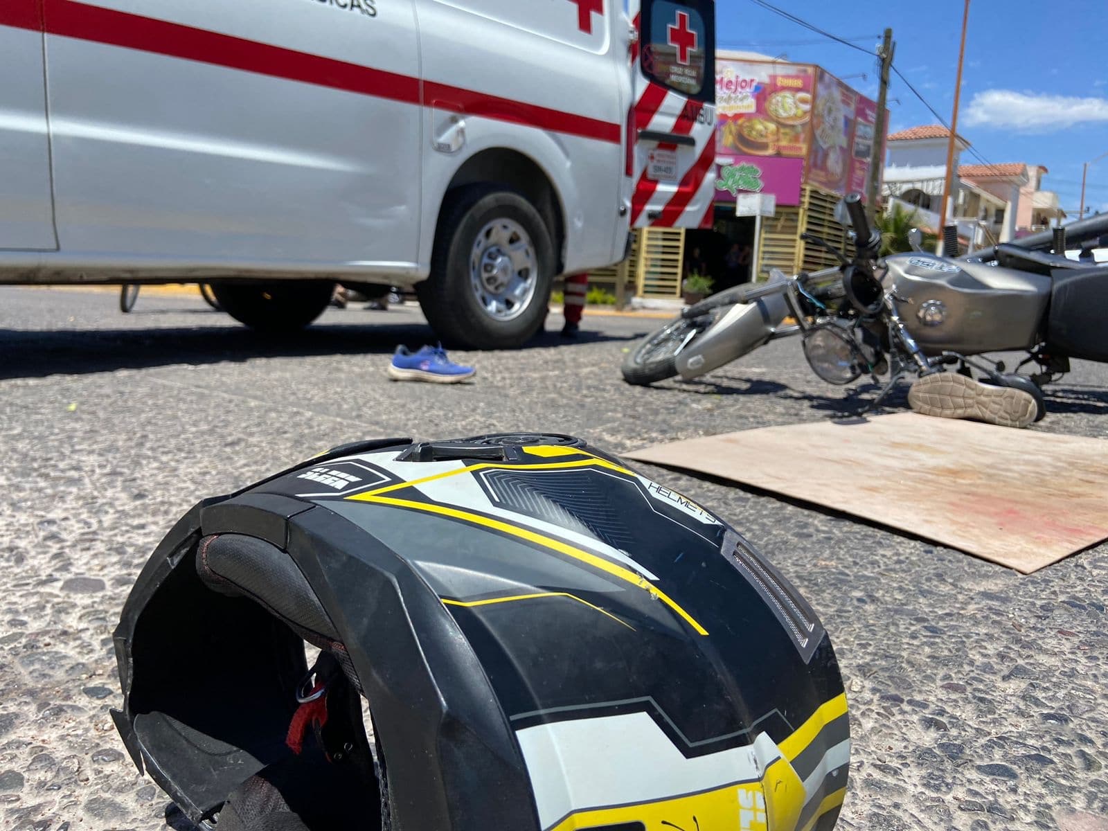 accidente, Choque, joven, motocicleta