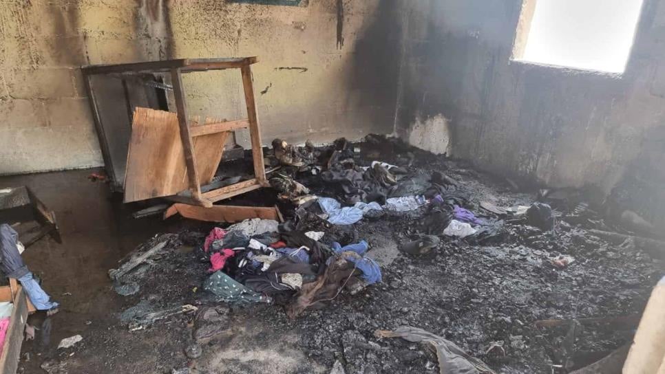 cuarto, fuego, incendio, Sinaloa