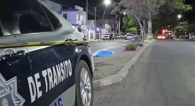 Culiacán, Fiesta Retro, mujer atropellada