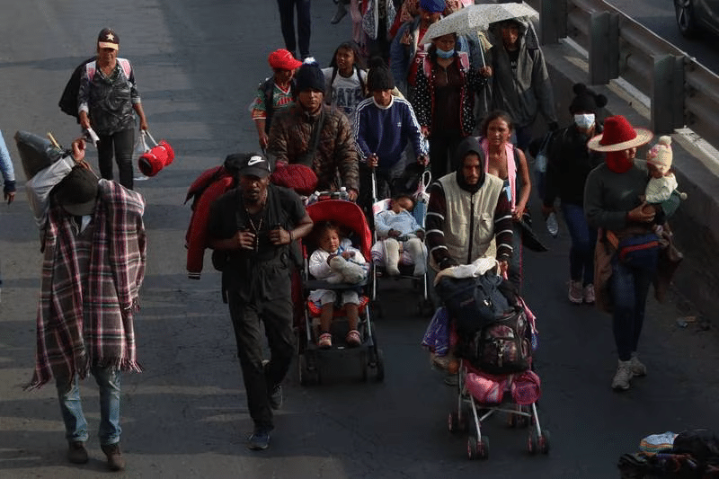 INM, migrantes, tituló 42