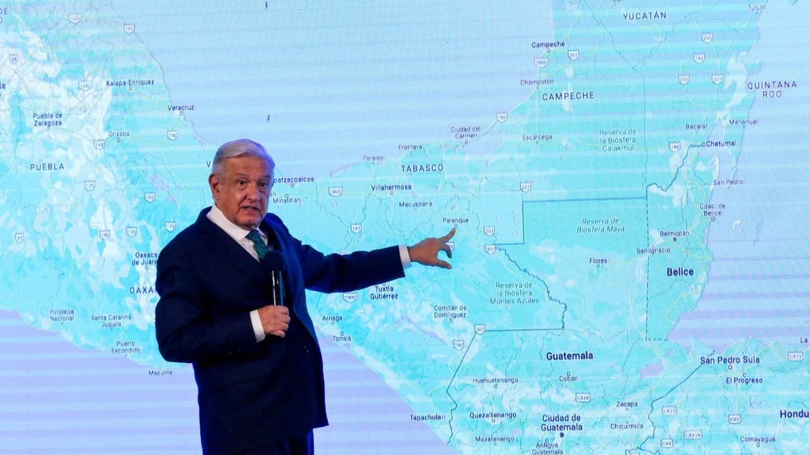 amlo, Ferrosur, Germán Larrea, veracruz