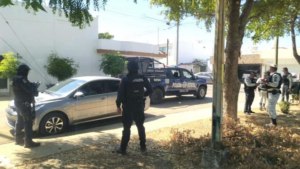 Culiacán, policía, Robó, vehículo