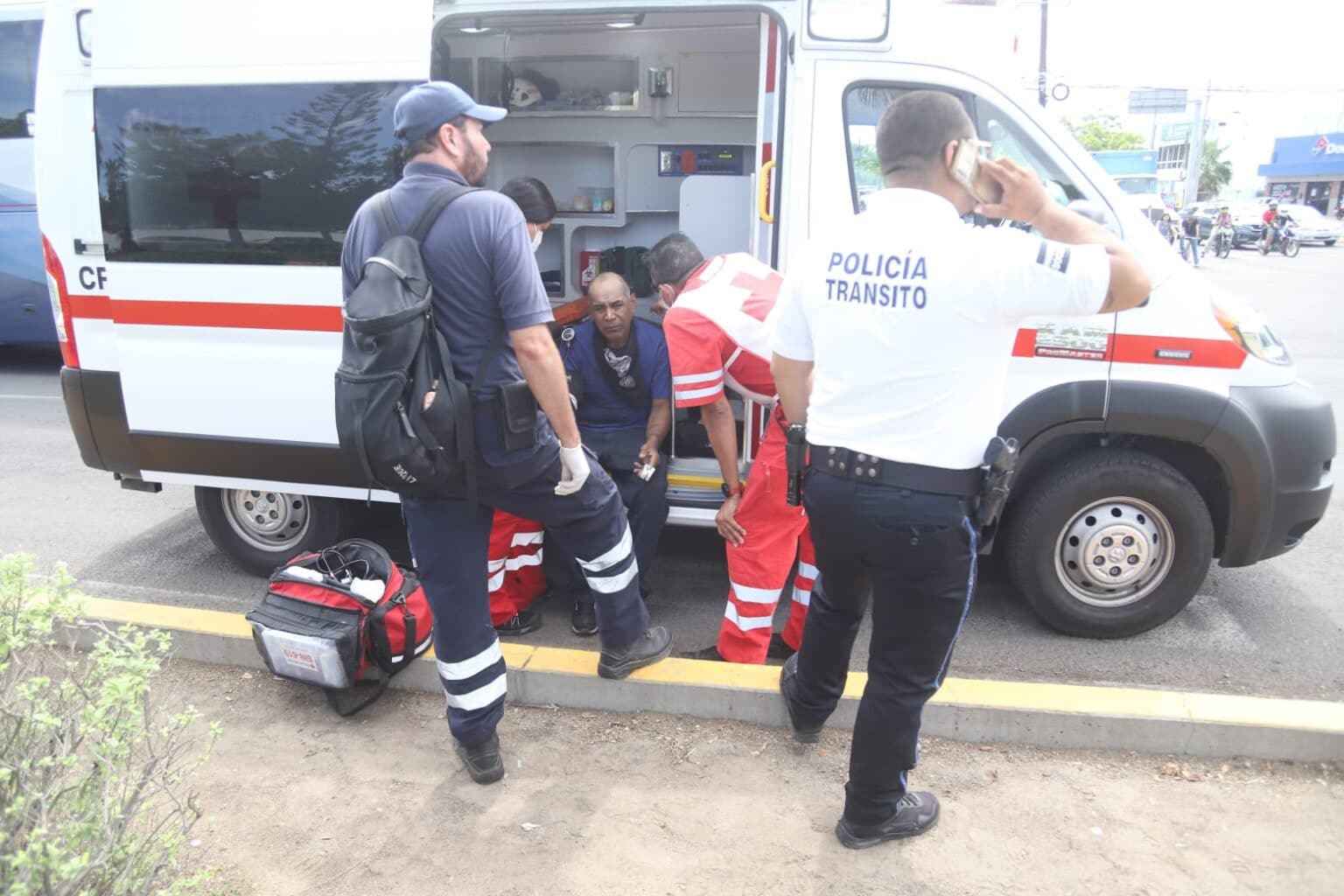 accidente, camión, ciclista, Mazatlán