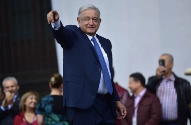 amlo, Quinto aniversario, zocalo