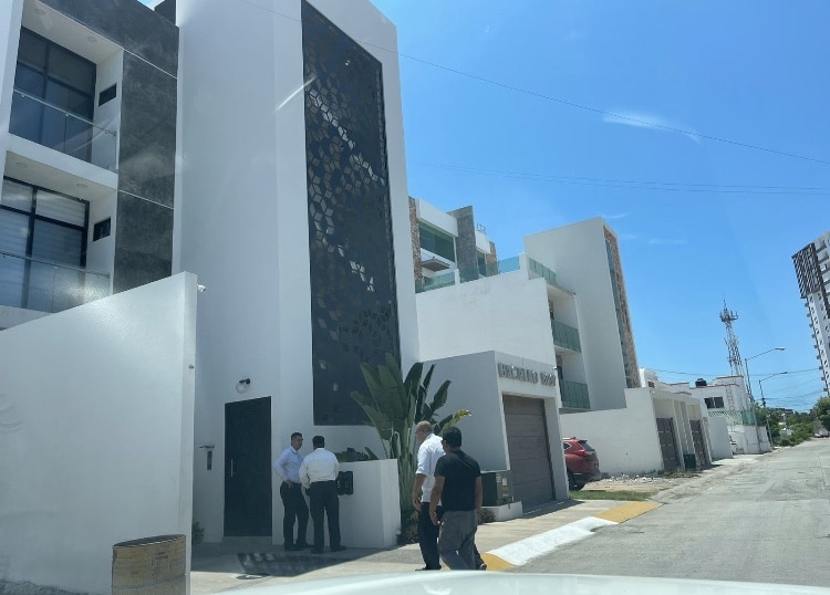 Departamento, Mazatlán, Pareja