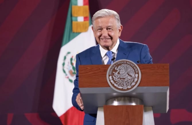 amlo, Chile, COLOMBIA