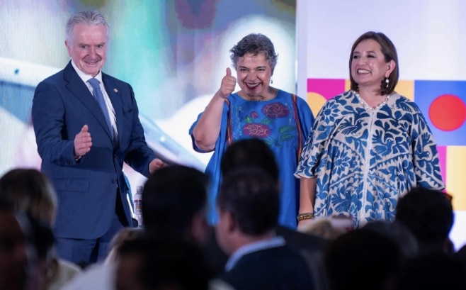 Frente Amplio, Política