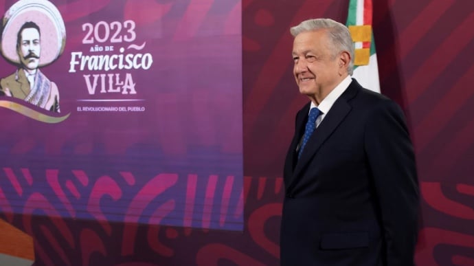 amlo, Transformación