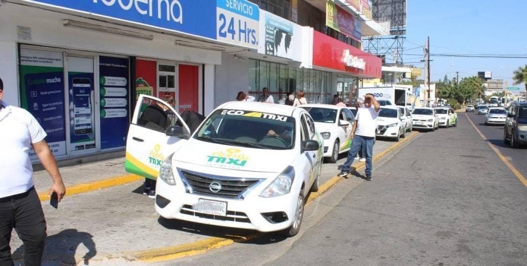 2 millones, Asalto, Mazatlán, mujer
