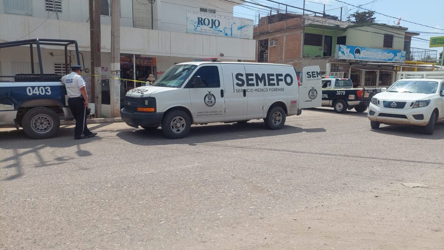 caída, cfe, Culiacán, Hombre