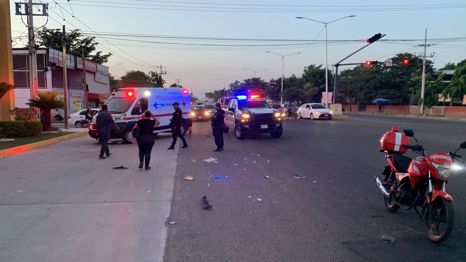 accidente, Culiacán, motociclista, vehículo, Volcadura
