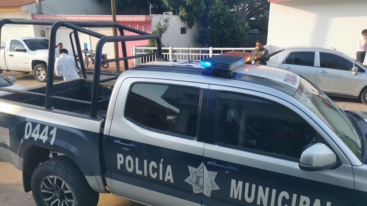 Asalto, Culiacán, Robó