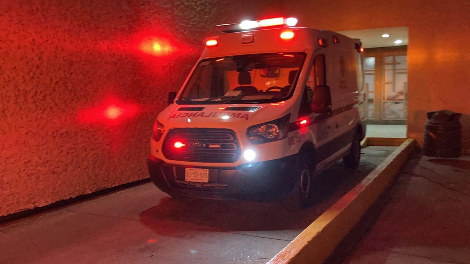 ahome, Herido, machete