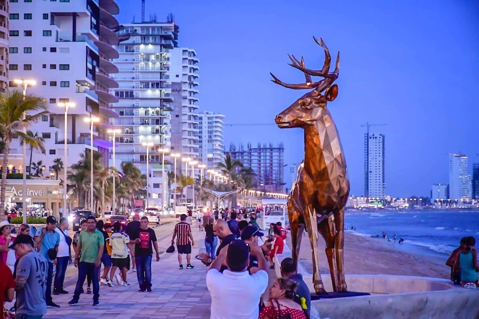 escultura, Mazatlán, Venado