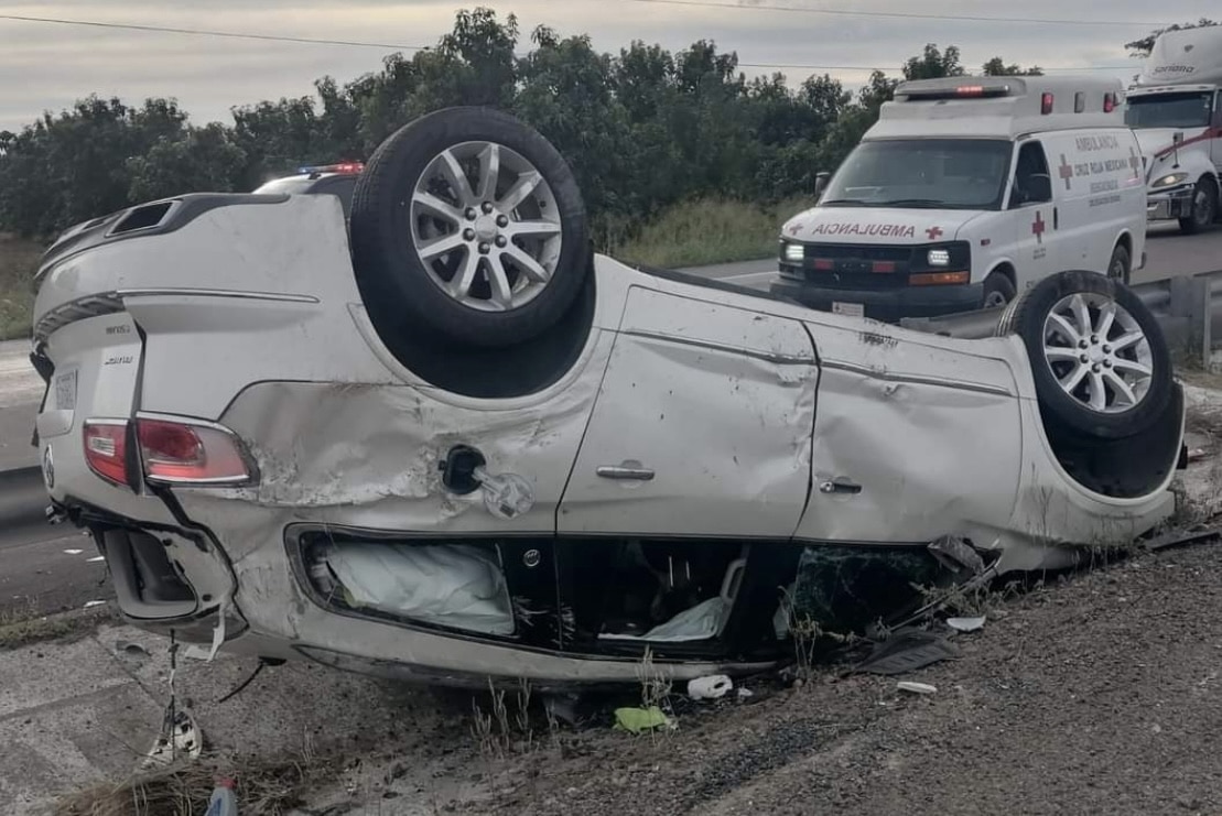 accidente, Escuinapa, heridos, Volcadura