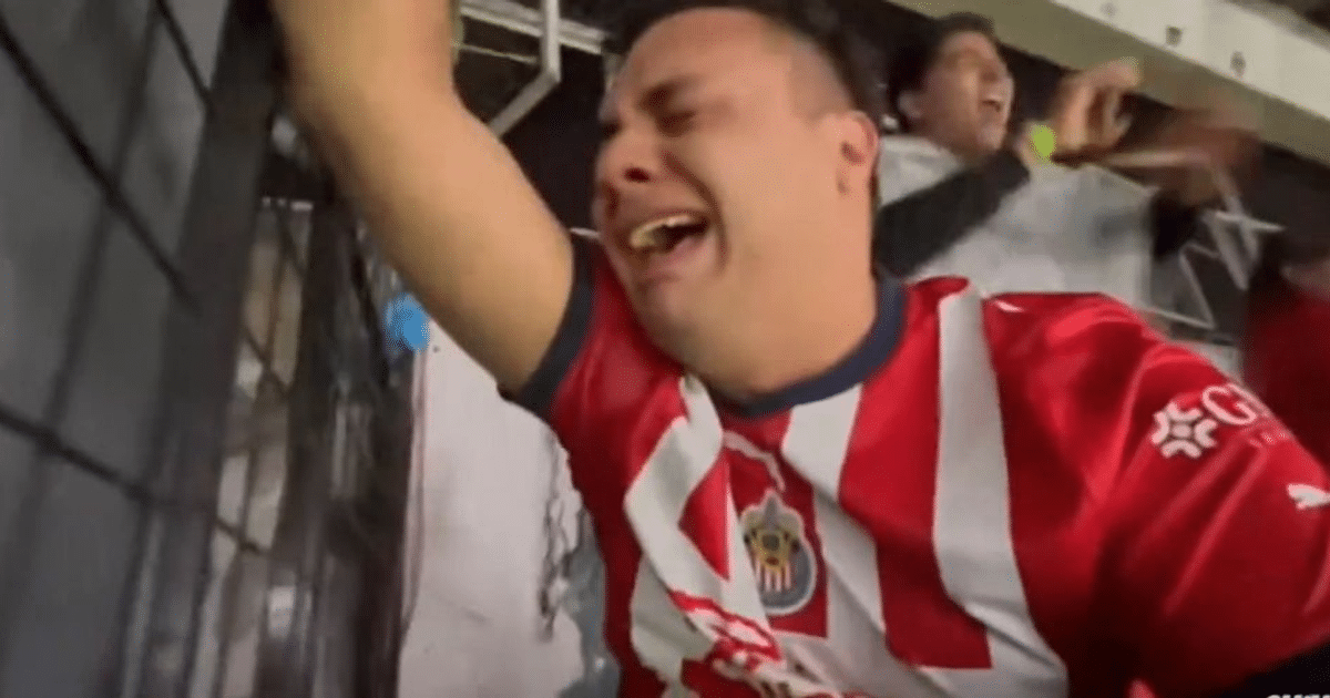 chicharito, chivas, Pumas