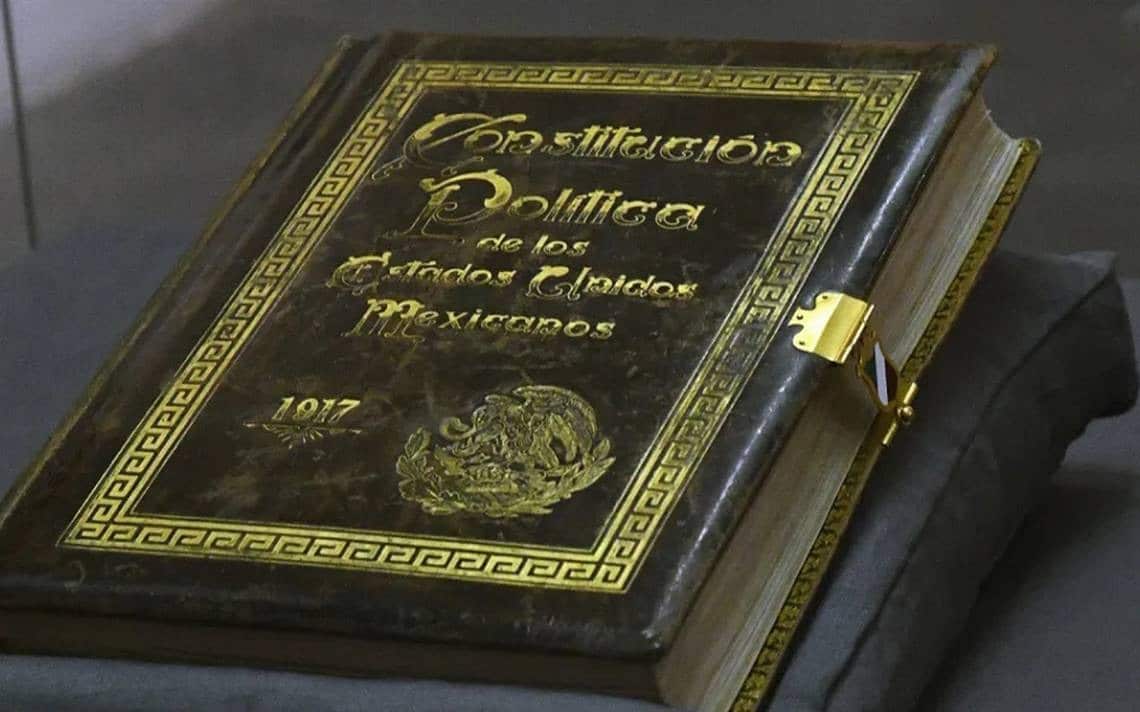 Constitución, México, nacional