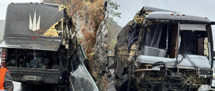 accidente, Gerardo Ortiz, Nacionales