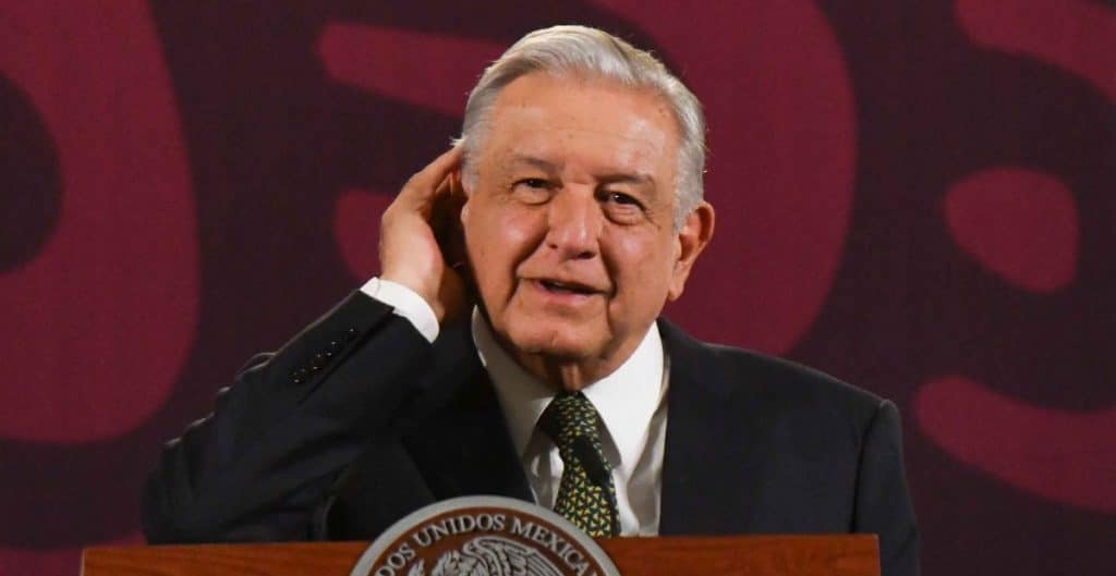 amlo, Ecuador, embajada