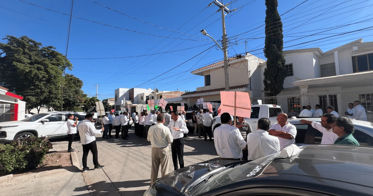 denuncia, Los Mochis, taxistas