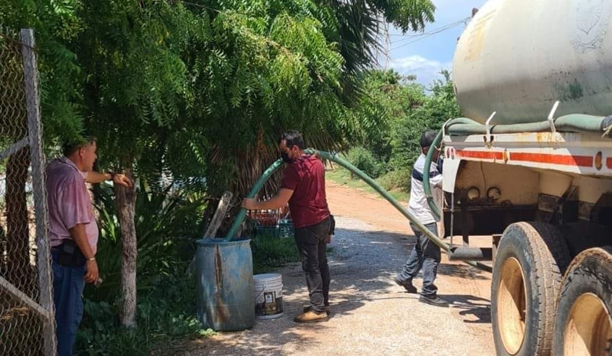 angostura Chinitos, Desabasto de agua, Presidente Municipal