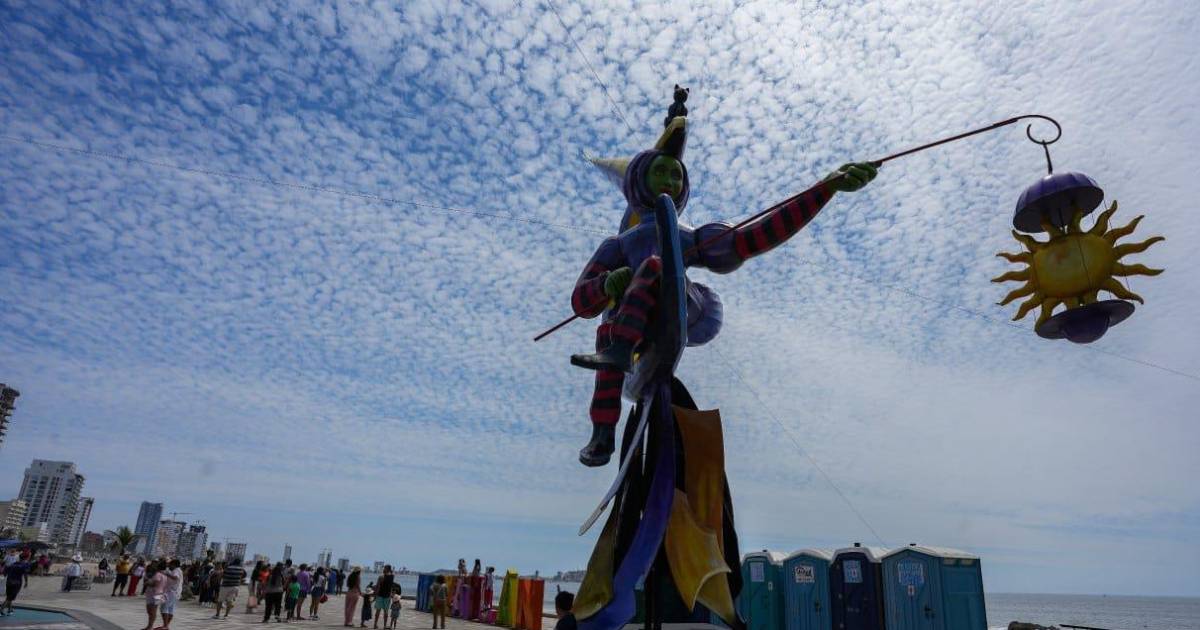 eclipse, Mazatlán, Visitantes