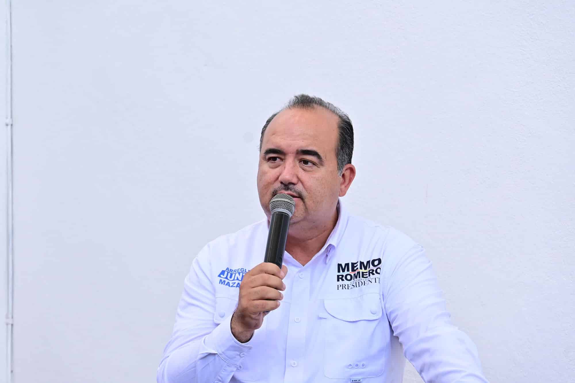 Mazatlán, Memo Romero