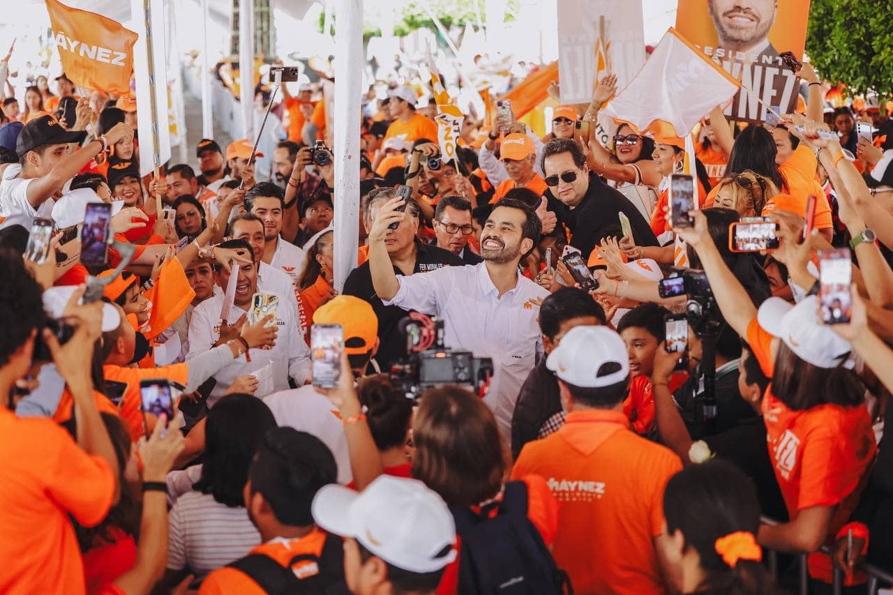 Máynez, Movimiento Naranja