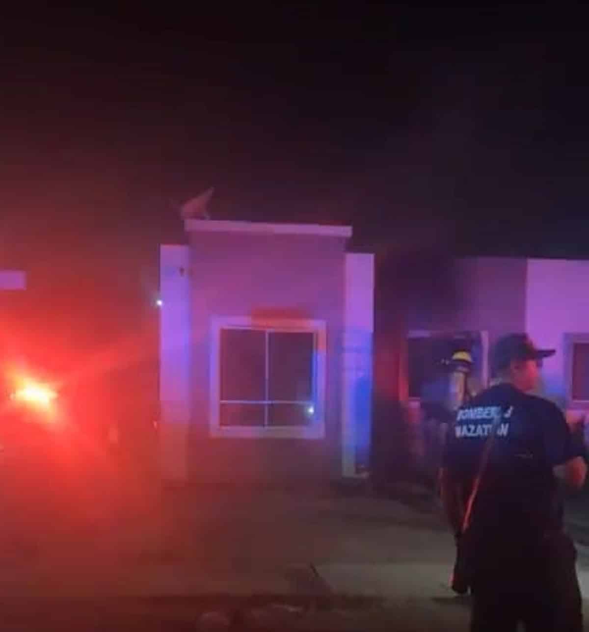 Casa, incendio, Mazatlán