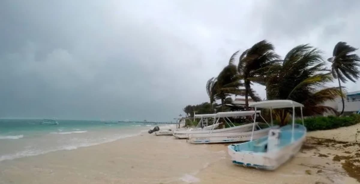 categoria 2, Ciclon Beryl, Quintana Roo