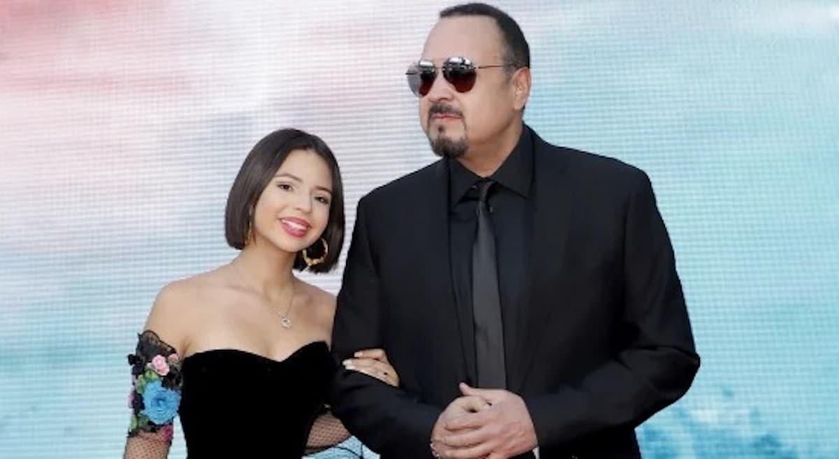 Angela Aguilar, Entretenimiento, Pepe Aguilar