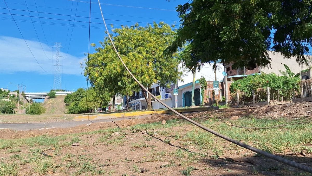 alta tension, caída de cable, cfe, corte de energía, Culiacán