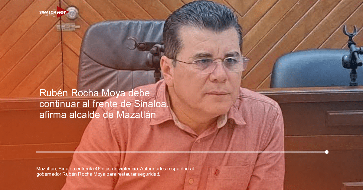 Hombre con camisa rosada en reunión sobre seguridad en Sinaloa