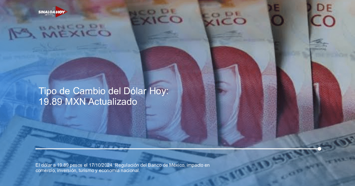 Billetes de pesos mexicanos y dólares estadounidenses apilados, mostrando denominaciones y diseños.