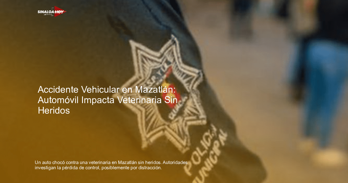 Parche de uniforme con emblema de la policía municipal, relacionado con accidente en Mazatlán.