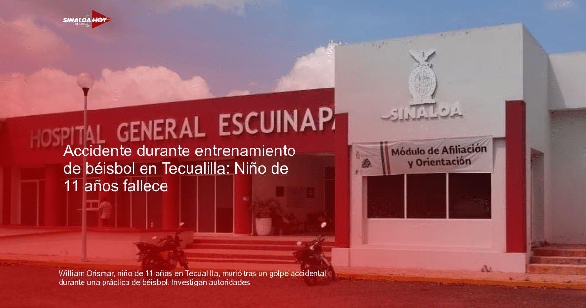 Fachada del Hospital General Escuinapa con módulo de orientación y motocicletas estacionadas