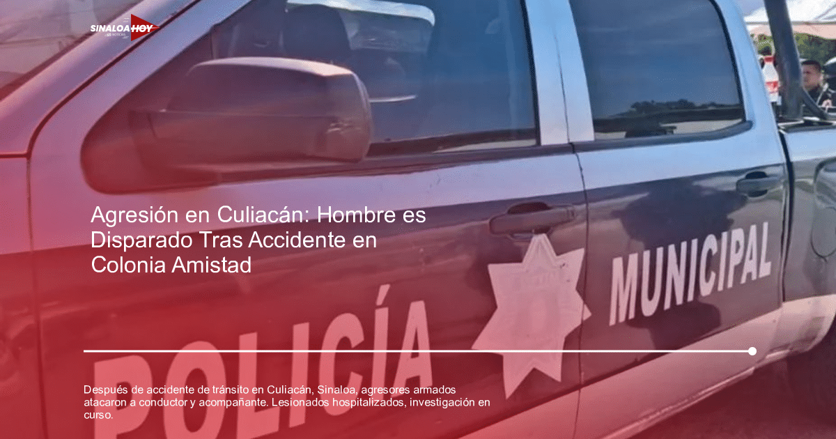 Vehículo de policía municipal en Culiacán tras accidente de tránsito violento