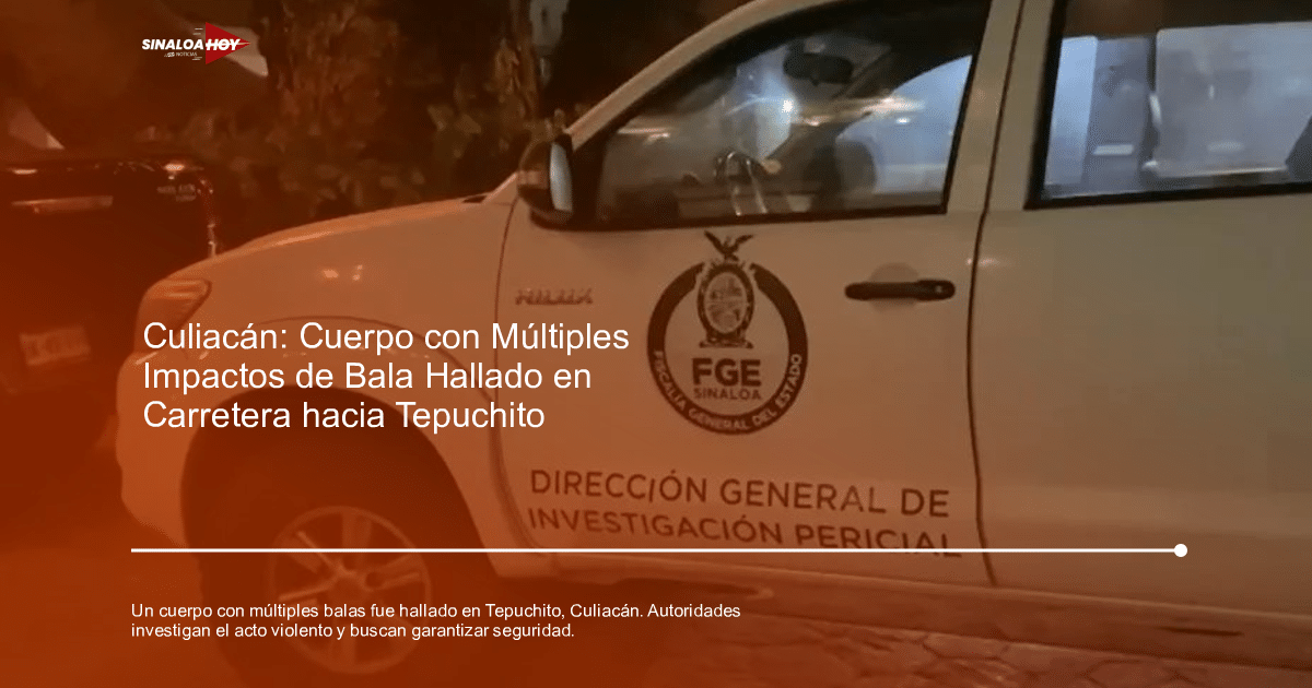 Camioneta de la FGE Sinaloa estacionada en escena de crimen nocturna