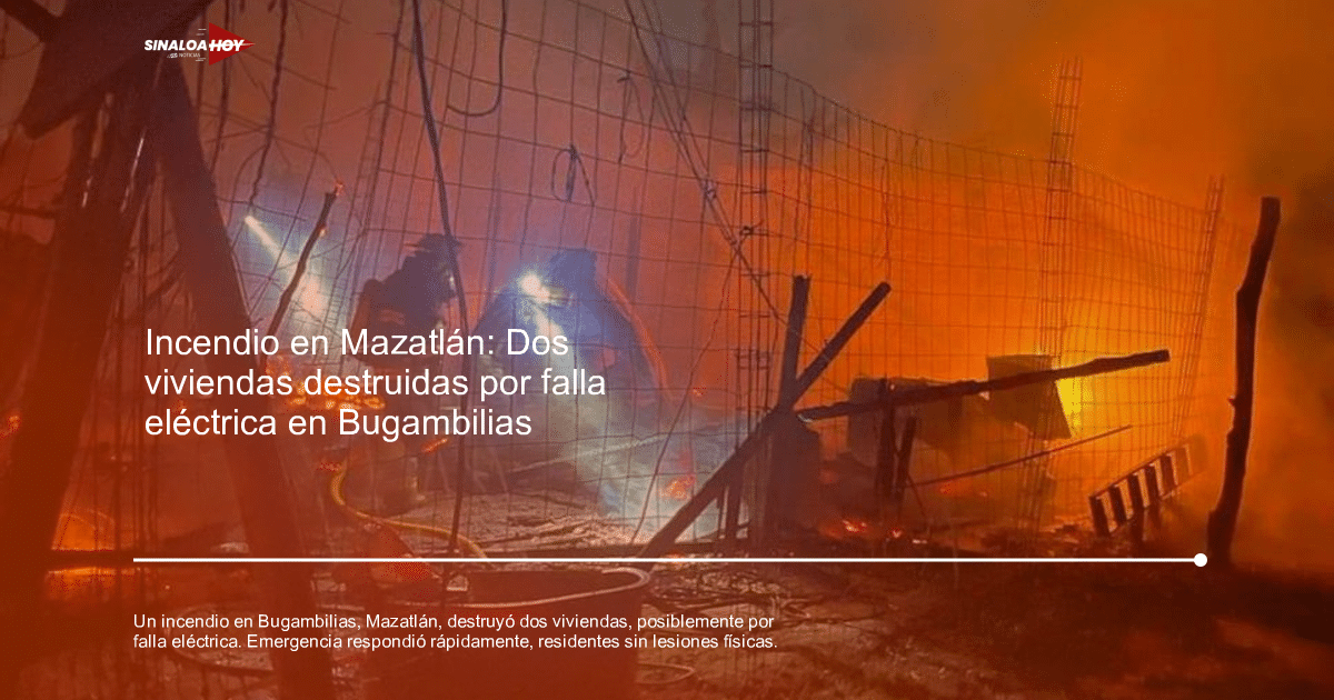 Bombero apagando incendio en Bugambilias, Mazatlán, con llamas y humo visibles.