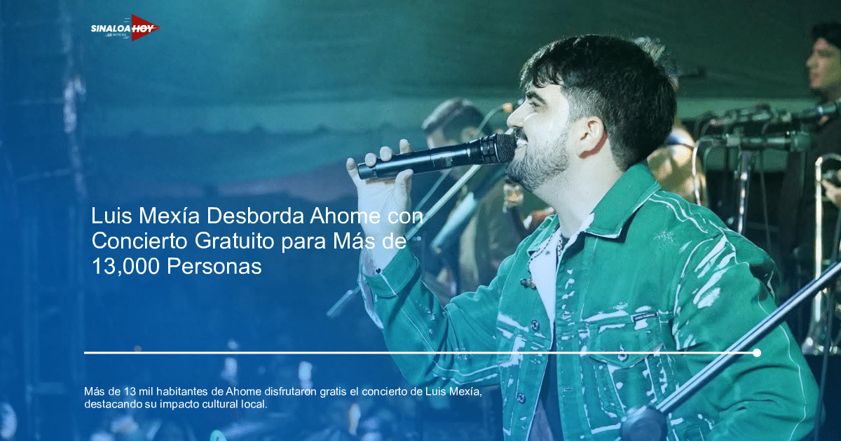 Luis Mexía cantando en el escenario del Ingenio Azucarero de Los Mochis